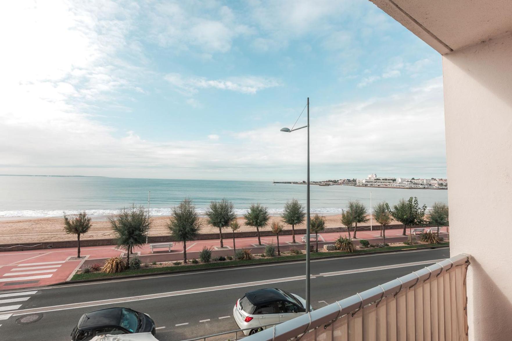 Hotel Le Trident Thyrse Royan Ngoại thất bức ảnh