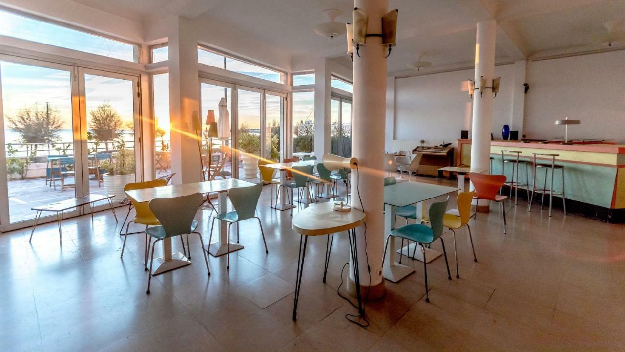 Hotel Le Trident Thyrse Royan Ngoại thất bức ảnh
